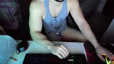 Snapshot of boy_boy22 chatting on December 29, 11:50 pm boy_boy22 online show from December 29, 11:50 pm