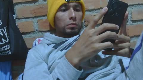 Boy online show from April 6, 12:19 am