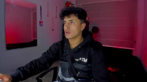 miguel  online show from January 28, 3:25 am