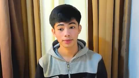 HI IM JAMES DONT FORGET GIVE ME THUMBS UP AND JOIN TO MY FANCLUB online show from January 14, 11:24 pm