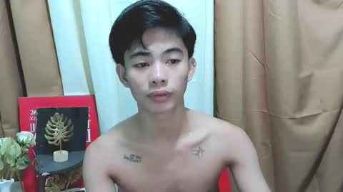 HI IM JAMES DONT FORGET GIVE ME THUMBS UP AND JOIN TO MY FANCLUB online show from October 24, 5:36 pm