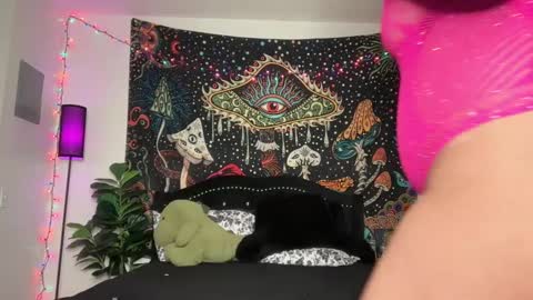 Snapshot of boysdroollx chatting on September 28, 1:03 am Puddin online show from September 28, 1:03 am