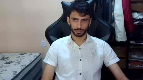 boyzinm2 online show from February 23, 12:35 am