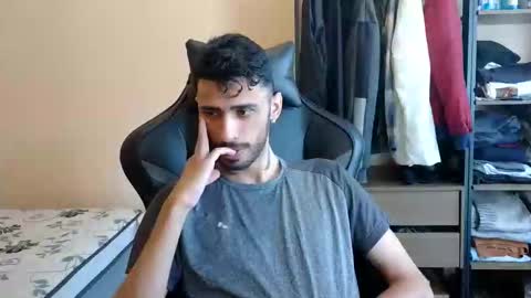 boyzinm2 online show from February 16, 12:14 pm