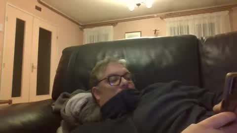 bozo81 online show from October 15, 5:14 pm