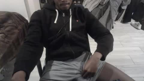 bquen400 online show from October 30, 6:30 pm