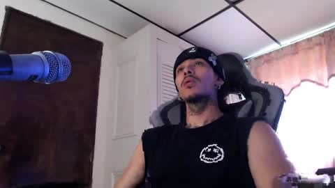 bra_c online show from April 15, 5:49 pm