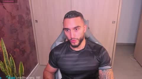 instagramBrad mayers1twittermayersbrad online show from February 23, 12:24 am