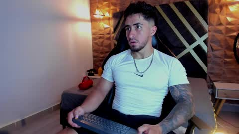 brad summer online show from April 1, 11:23 pm