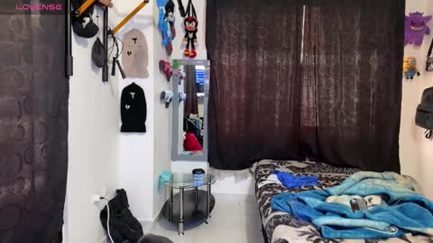 Snapshot of bradley_strong_ chatting on September 18, 8:13 pm Bradley Strong online show from September 18, 8:13 pm