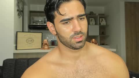 bradleymartin7 online show from February 22, 1:00 am