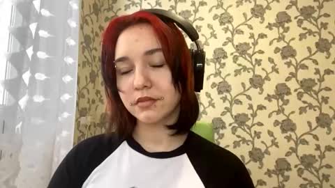 Emily online show from February 17, 5:17 am