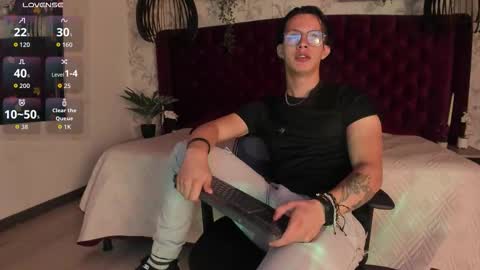 brandon_starkk online show from February 24, 11:57 am