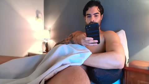 Brandon and Nath online show from November 13, 1:14 pm