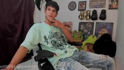 Brandon Stone online show from December 3, 8:20 pm