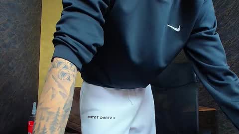 BrandonTateX online show from February 26, 9:55 am