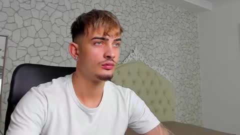 BrandonTateX online show from October 25, 10:58 am