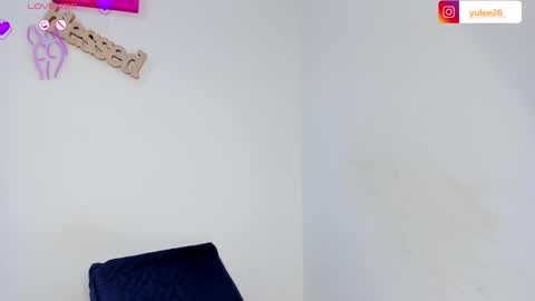 brandy   Independent model online show from September 14, 1:52 am