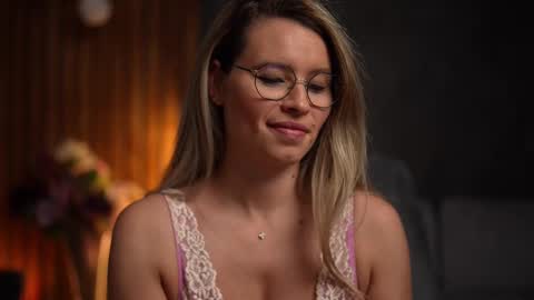 Alex online show from February 14, 4:47 am