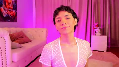   online show from November 19, 9:24 pm