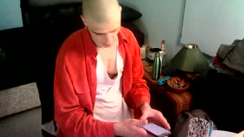 Bratdownunder online show from November 26, 3:15 am