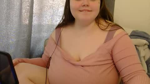 Emma online show from February 7, 9:34 am