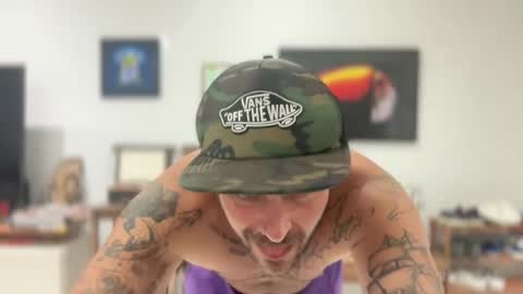 LostAndFoundinBrazil online show from December 2, 3:51 am