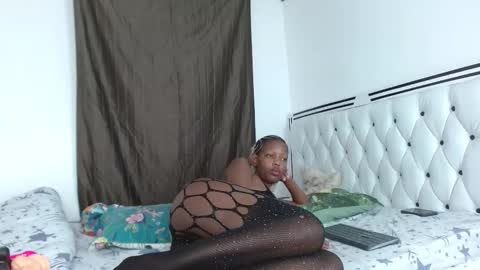 bree_beauty online show from November 28, 6:10 am