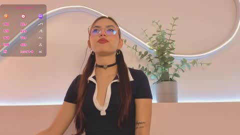 brenda_sky19 online show from April 11, 11:58 am