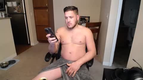 brettbwc89 online show from December 25, 11:53 pm