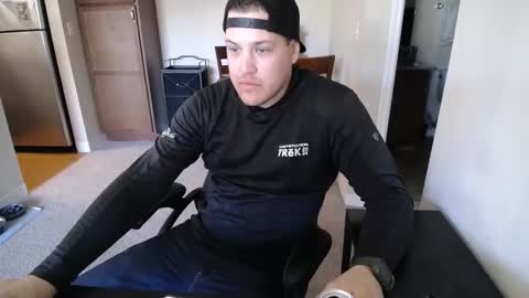 brettbwc89 online show from March 9, 6:43 pm