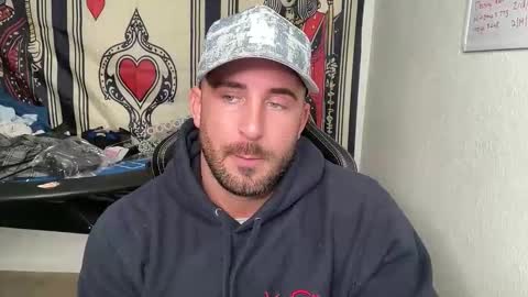 Brett Mycles online show from February 19, 10:42 pm