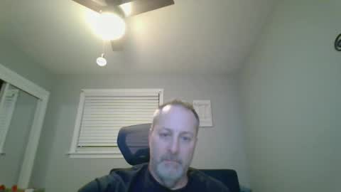 hey online show from February 24, 4:15 am