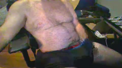 hey online show from May 15, 11:23 pm