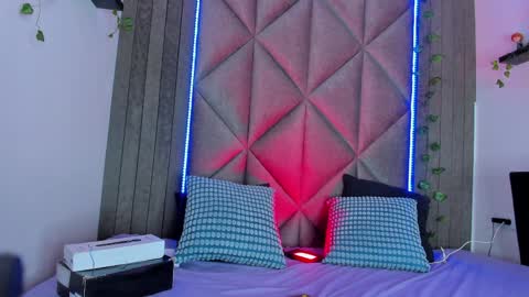 B R I A  online show from April 11, 7:45 am