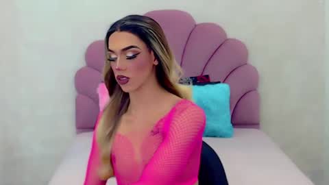 BRIANA online show from March 3, 8:05 am