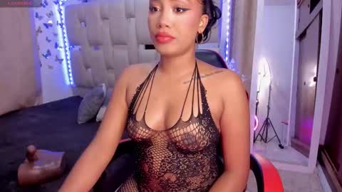  Briana  online show from November 16, 1:51 am