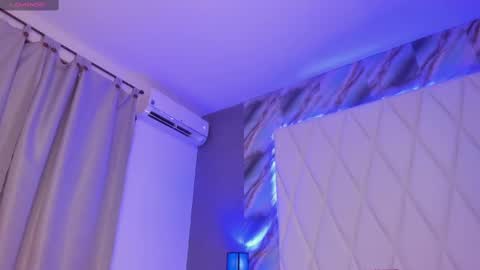 Snapshot of brianarichardson_ chatting on February 24, 2:48 pm  Briana  online show from February 24, 2:48 pm