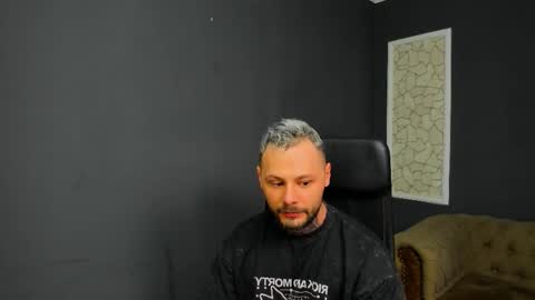 Brian online show from January 7, 5:23 am