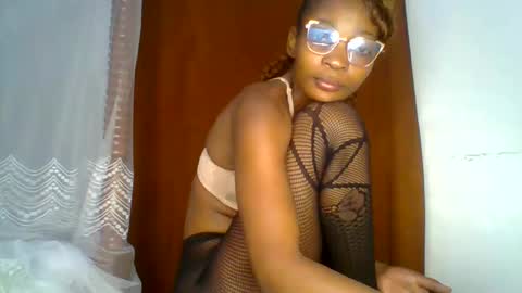 briannah_willie online show from June 7, 11:32 pm