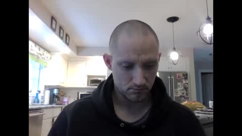 briantibs20 online show from February 5, 8:56 pm