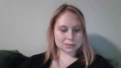 bridget_kiss online show from February 19, 4:39 pm