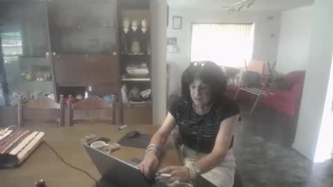 bridgetfouru online show from November 5, 4:03 am