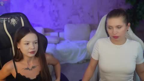 Diamonds Girls online show from October 10, 6:25 pm