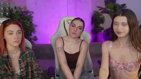 Diamonds Girls online show from September 27, 4:27 pm