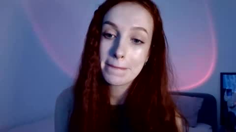 bright_naughty online show from November 29, 11:51 am