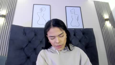 brithanysummer online show from January 13, 4:20 am