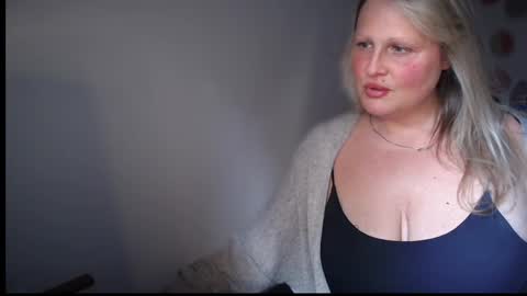 British Bella online show from March 23, 10:42 am