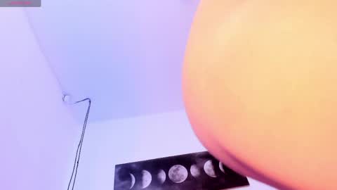 Britney online show from March 22, 2:10 pm