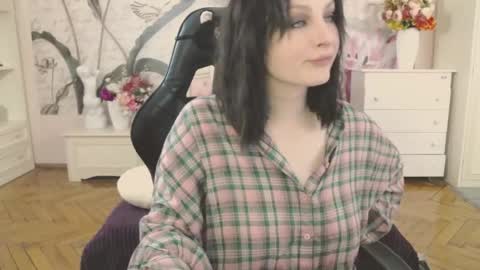 britneybarker online show from March 17, 8:36 pm